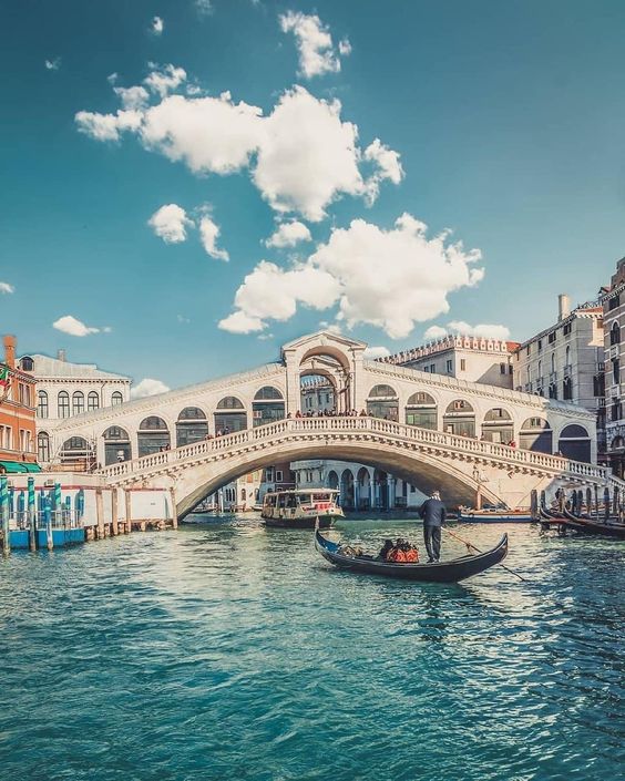 rialto bridge